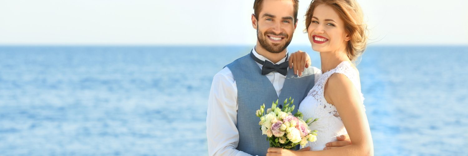 PremRishtey - Happy,Wedding,Couple,On,Sea,Beach